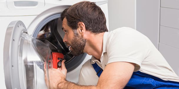 6 Signs You Need a New Washing Machine