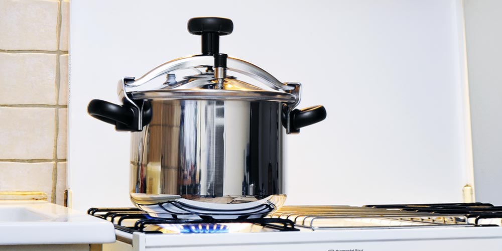 Crockpot vs Pressure Cooker – Cooking Clarified