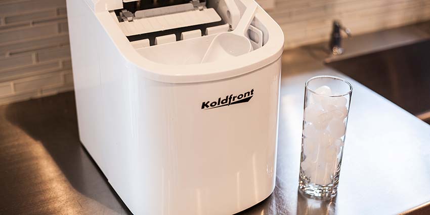 Ice Maker Usage: 4 Tips for Keeping Your Ice Maker Working Optimally