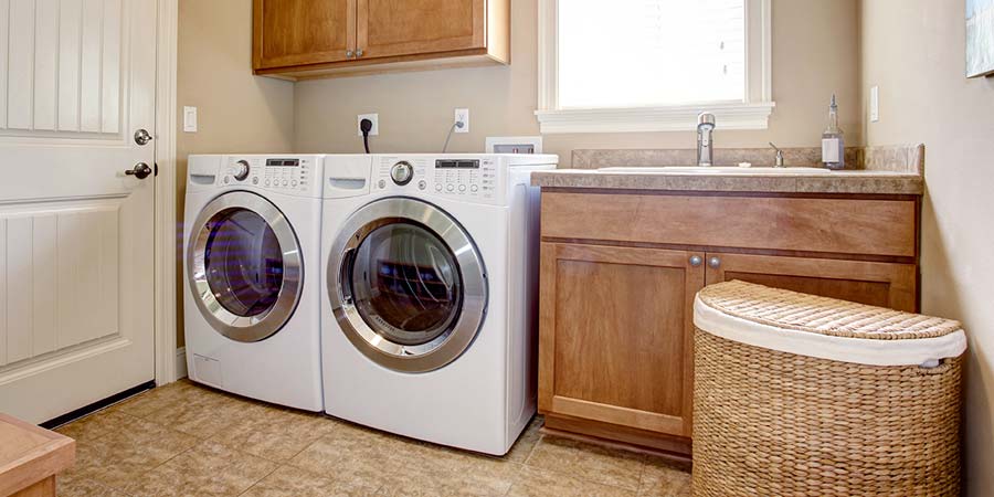 10 Tips for Keeping Your Laundry Room Organized