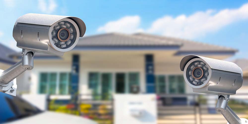 A Homeowners Guide to Buying a Security Camera